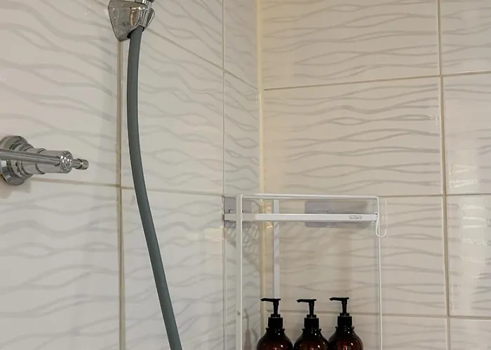 Sinnonhyeon Station 3-minute Walk, Gangnam Plastic Surgery Hospital, Ideal For Shopping, Airport Bus, Washer And Dryer, 2br, Free Luggage Storage Willa Seul