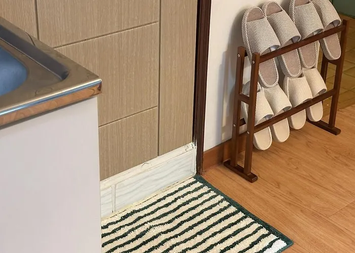 Sinnonhyeon Station 3-minute Walk, Gangnam Plastic Surgery Hospital, Ideal For Shopping, Airport Bus, Washer And Dryer, 2br, Free Luggage Storage Willa *